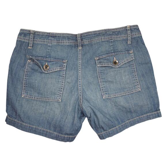 Eddie Bauer Denim Shorts Women’s 8 Blue Utility Pocket Casual - Picture 2 of 5